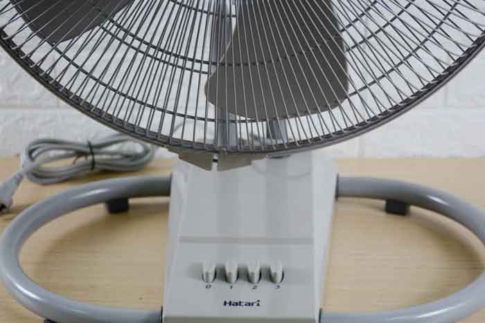 Quạt sàn công nghiệp Hatari 5 cánh IT18M2 126W